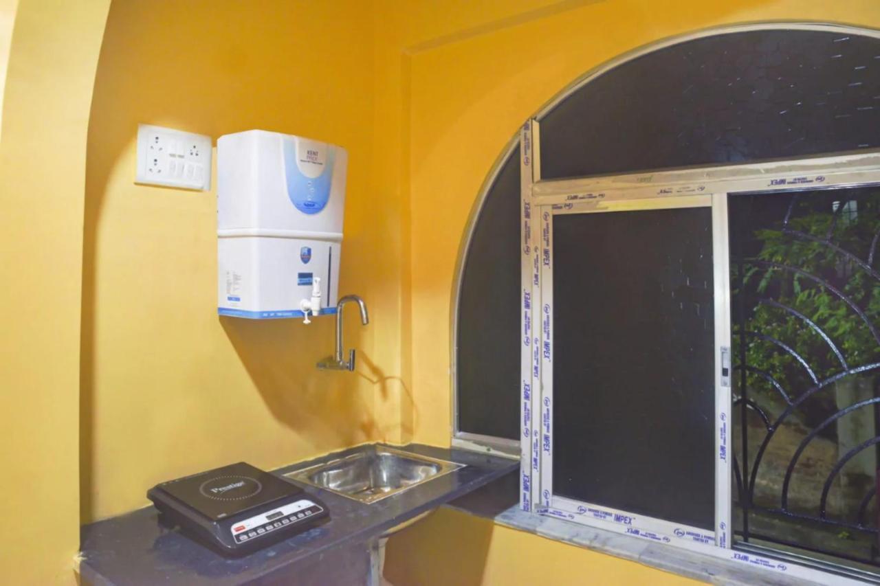 Goroomgo The Grand Inn Ruby Kolkata" Excellent Service Recommended & Couple Friendly " Exteriör bild